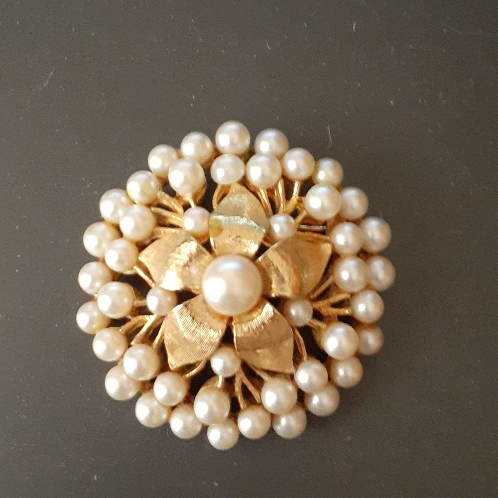 Vintage  Brooch